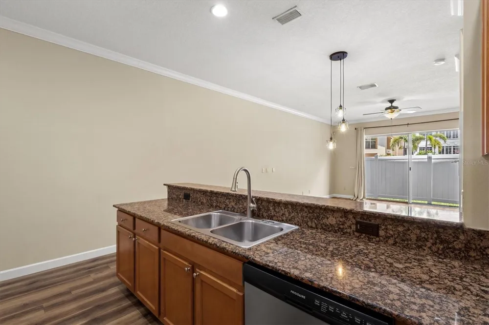 212 S DAKOTA AVENUE #E Tampa, FL 33606