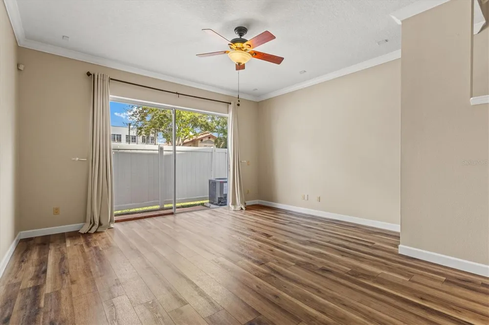 212 S DAKOTA AVENUE #E Tampa, FL 33606