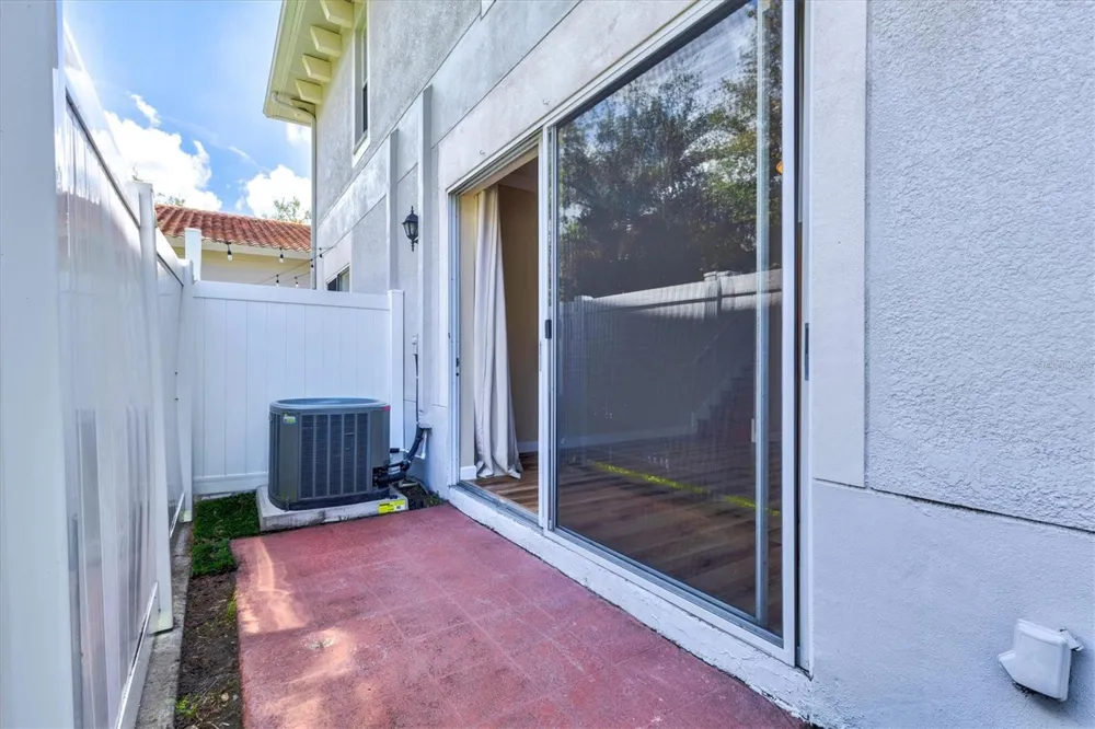212 S DAKOTA AVENUE #E Tampa, FL 33606
