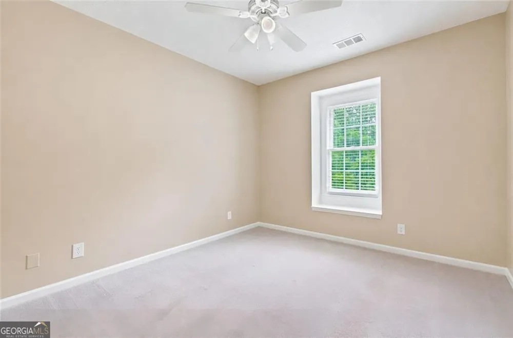 93 Overlook CIR Dawsonville, GA 30534