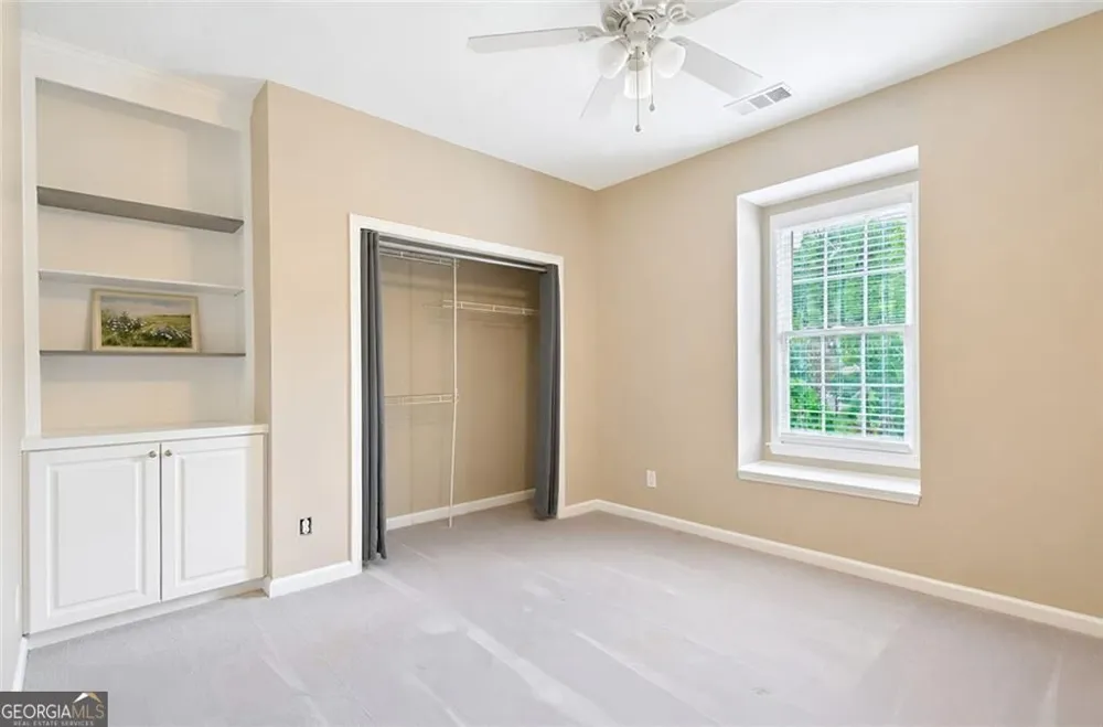 93 Overlook CIR Dawsonville, GA 30534