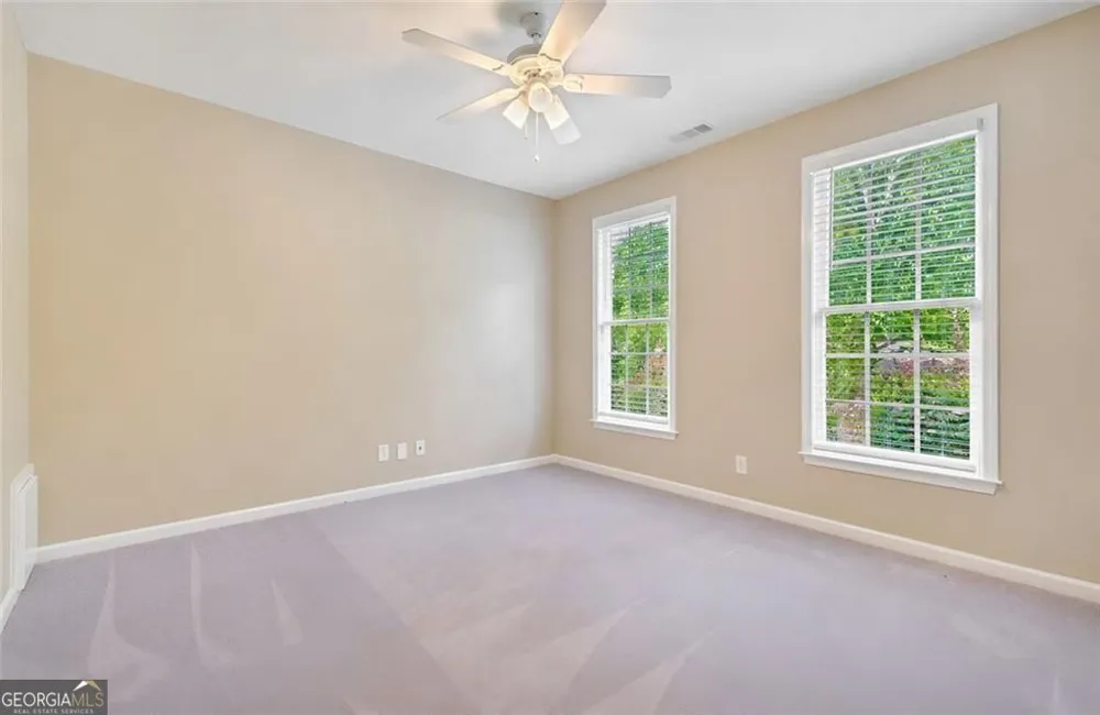 93 Overlook CIR Dawsonville, GA 30534