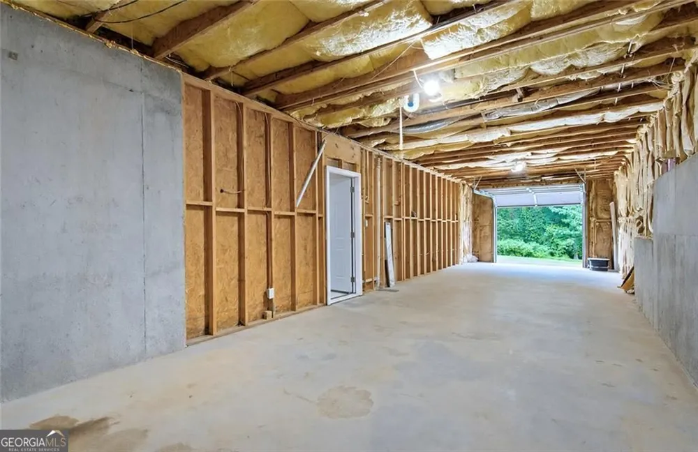 93 Overlook CIR Dawsonville, GA 30534