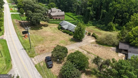 2875 N Bogan RD