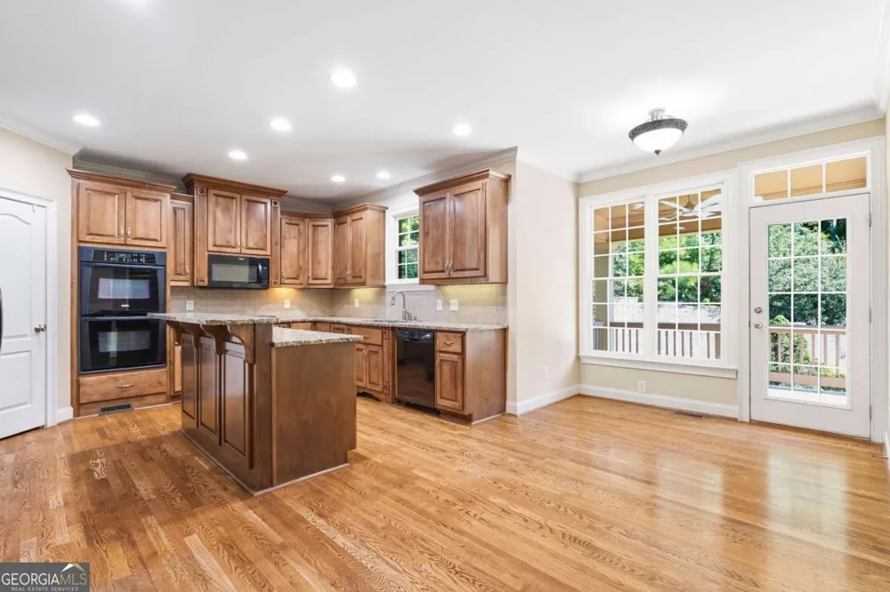 1608 Mason CT Phenix City, AL 36867