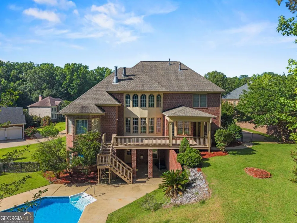 1608 Mason CT Phenix City, AL 36867