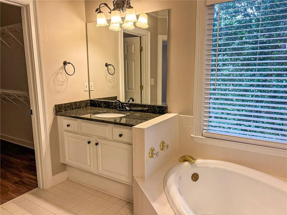 100 Wyngate Drive Newnan, GA 30265