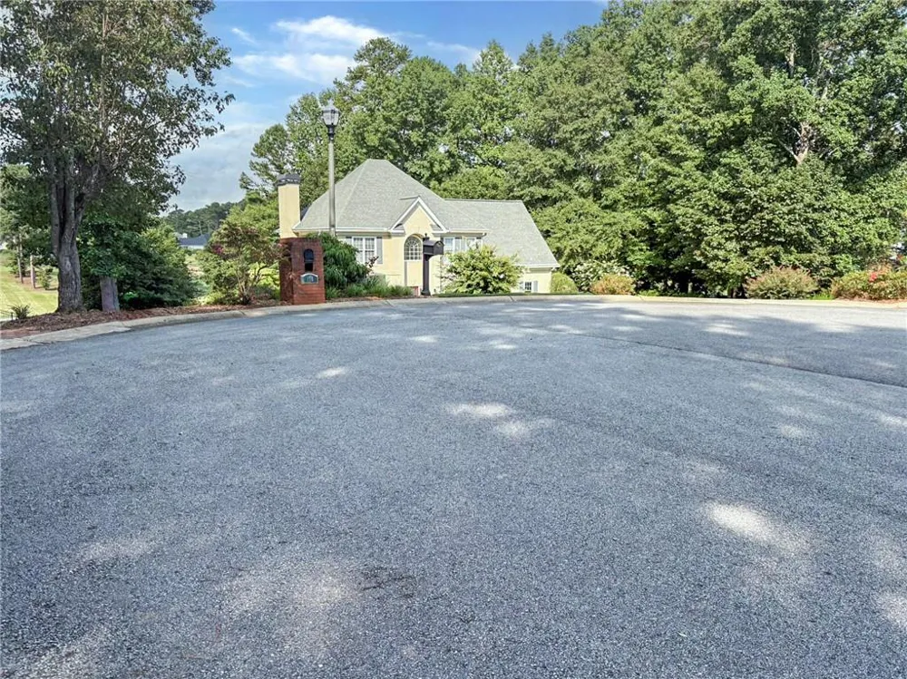 100 Wyngate Drive Newnan, GA 30265