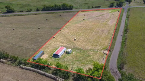 1936 Farm Road 275 S