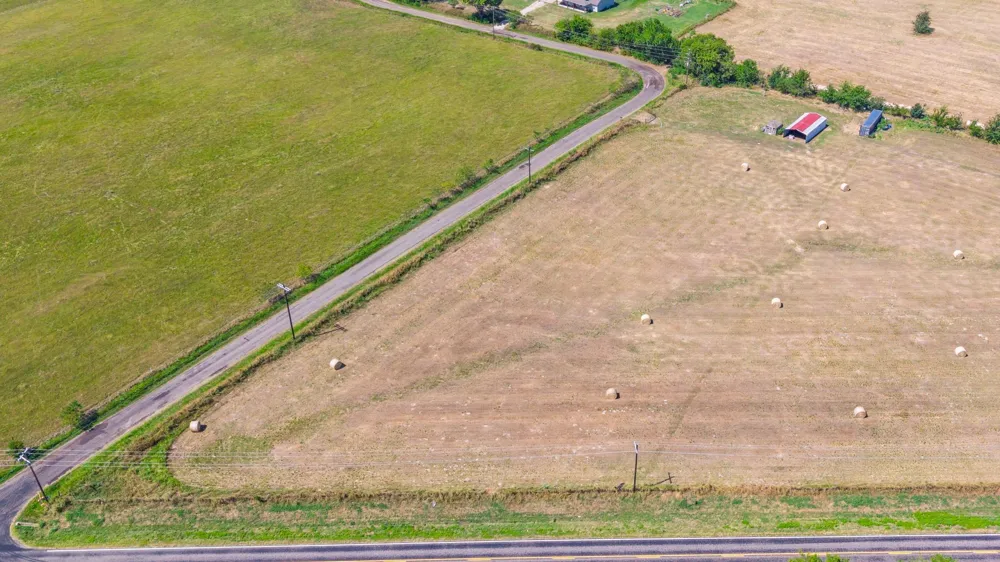 1936 Farm Road 275 S Cumby, TX 75433