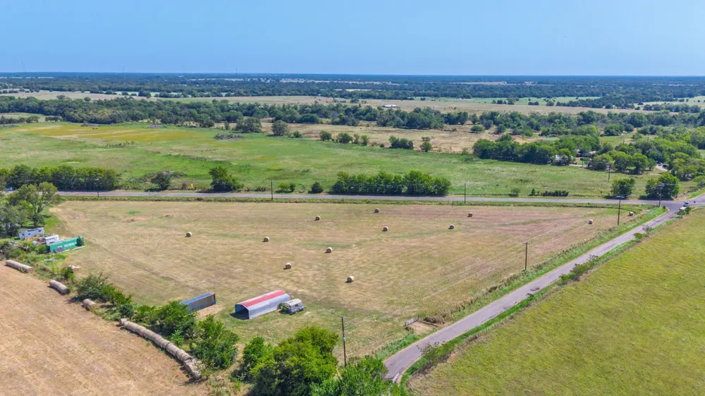 1936 Farm Road 275 S Cumby, TX 75433