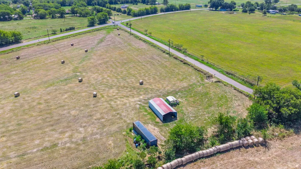 1936 Farm Road 275 S Cumby, TX 75433