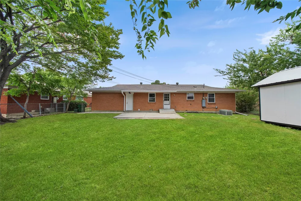 5316 Ammons Haltom City, TX 76117