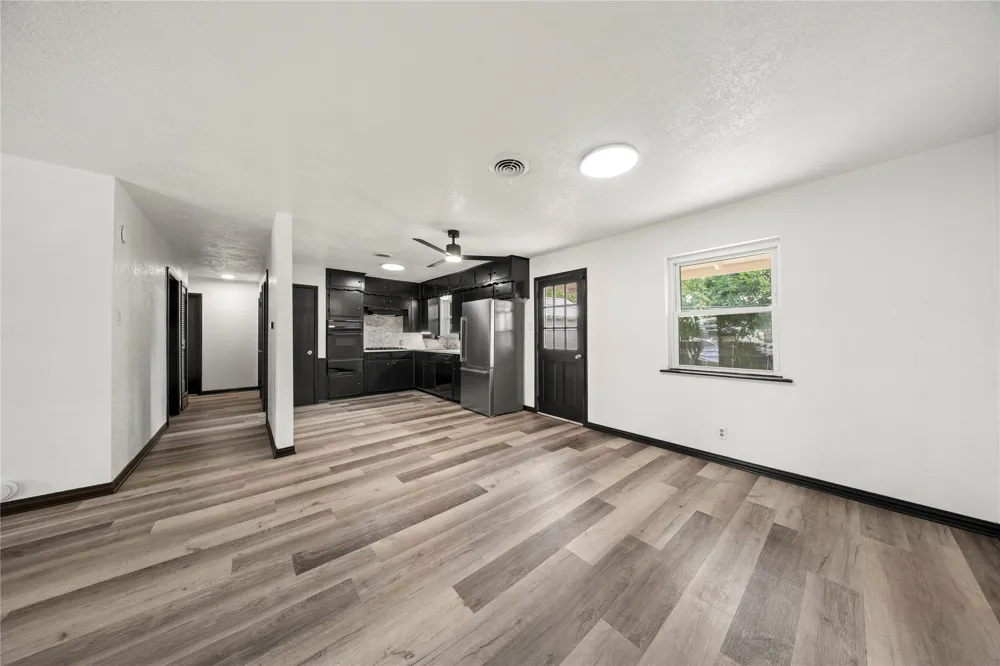 5316 Ammons Haltom City, TX 76117