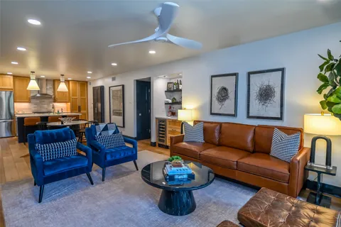 5911 E University Boulevard #108