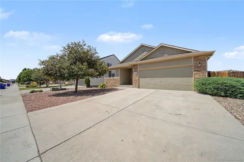 6260 Roundup Butte Street