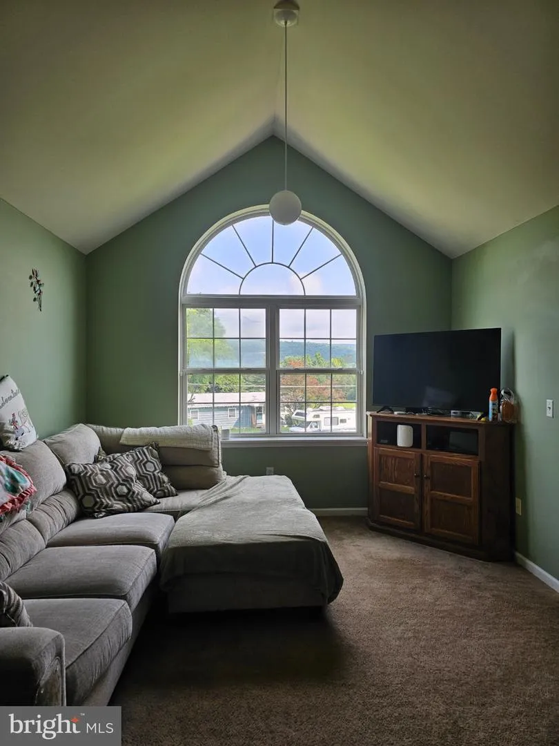 46 MILL DRIVE Tamaqua, PA 18252