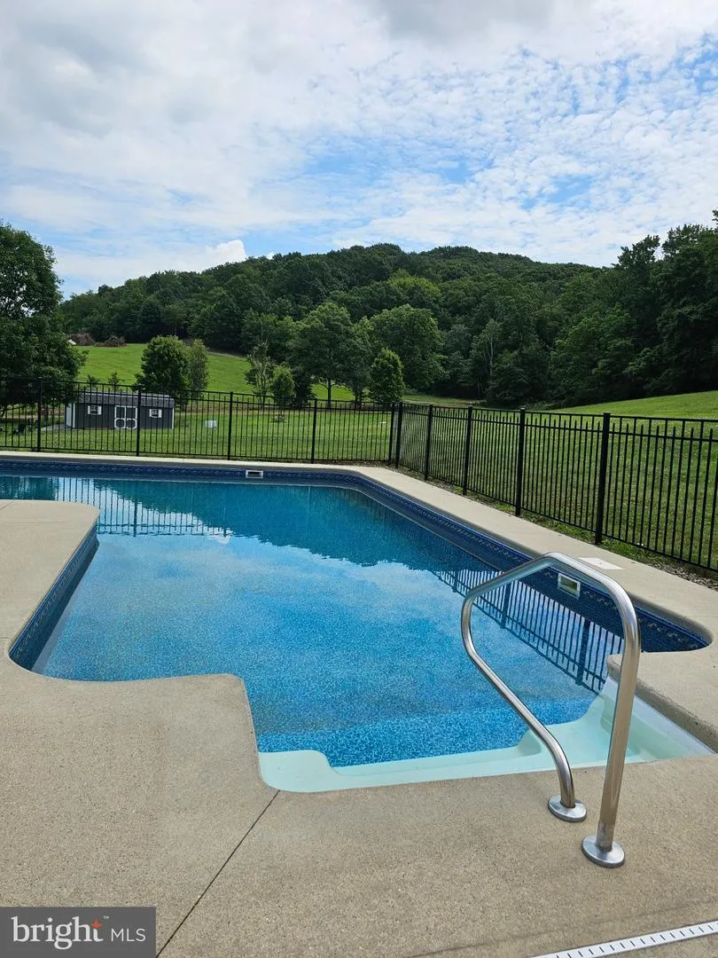 46 MILL DRIVE Tamaqua, PA 18252