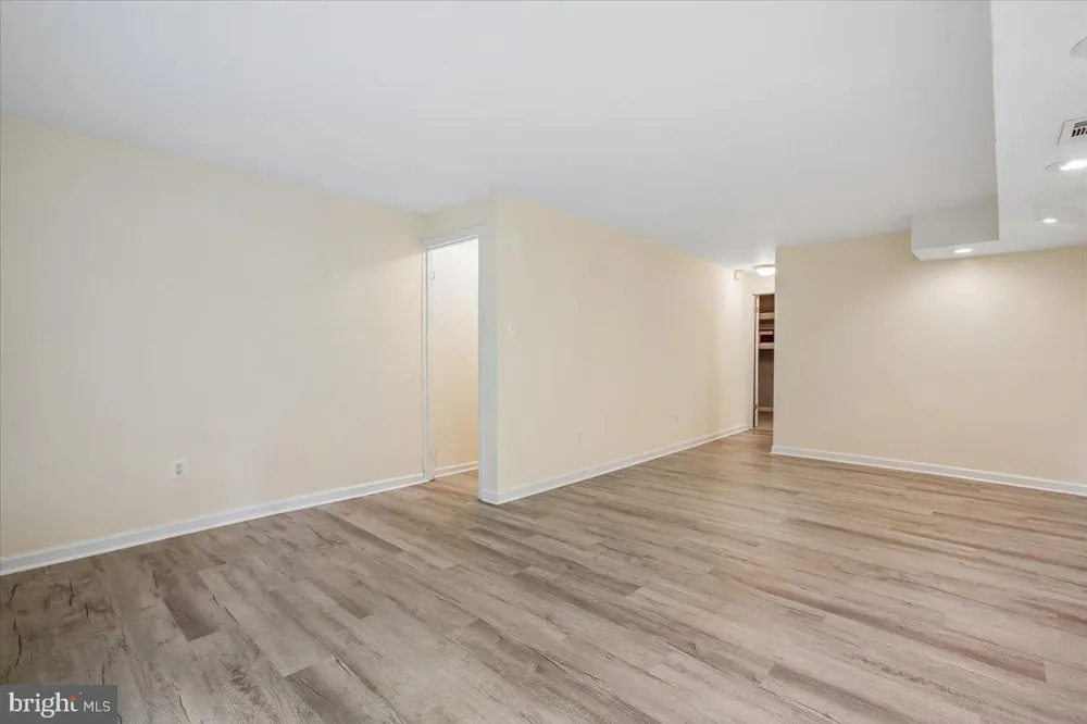 8562 SPRINGFIELD OAKS DRIVE Springfield, VA 22153