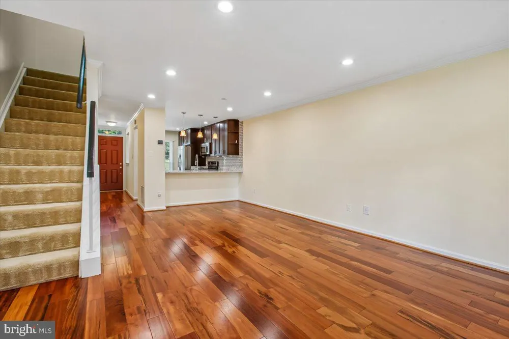 8562 SPRINGFIELD OAKS DRIVE Springfield, VA 22153