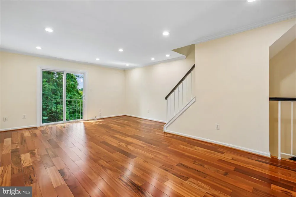 8562 SPRINGFIELD OAKS DRIVE Springfield, VA 22153