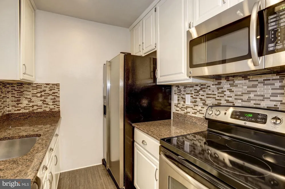 2022 Street NW #B Washington, DC 20036
