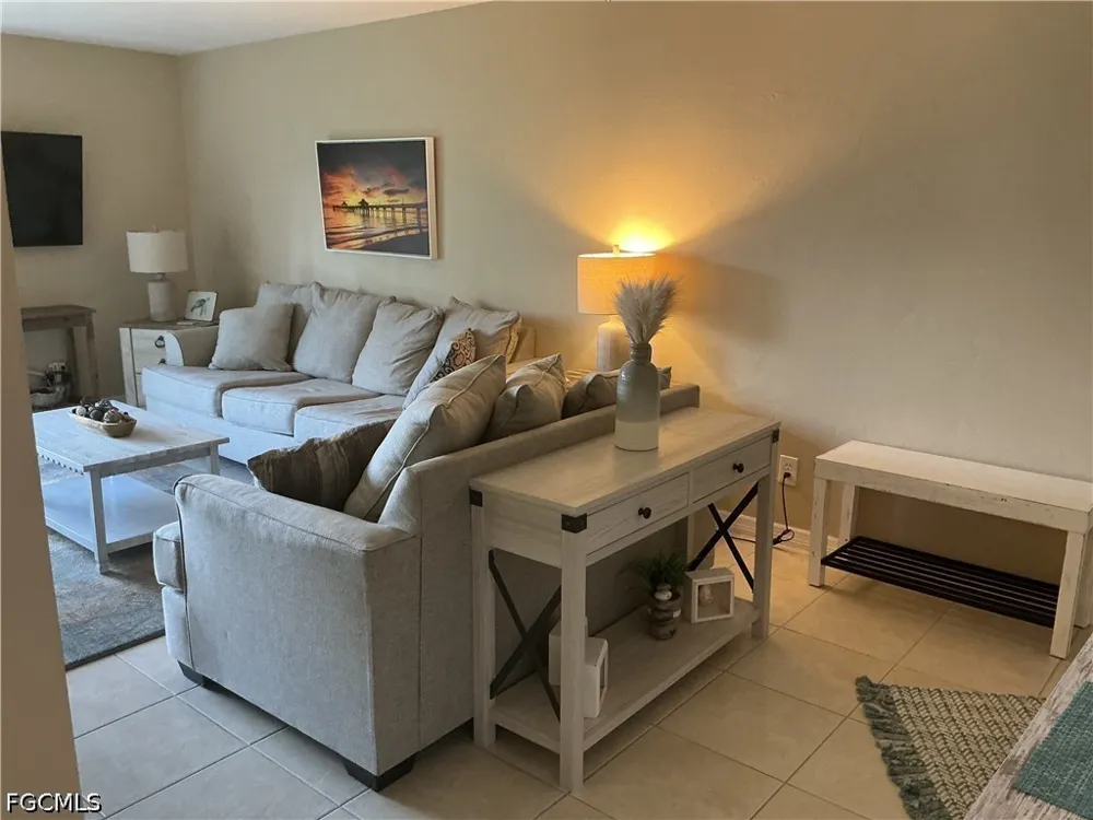 Trailwinds Drive #615 Fort Myers, FL 33907