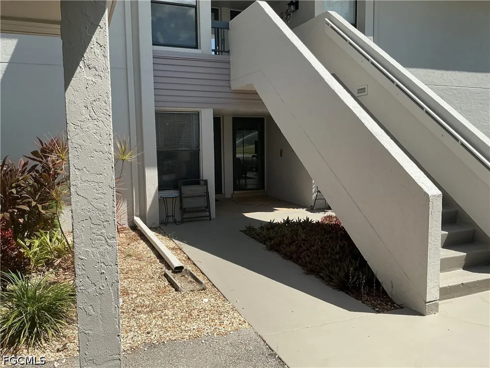 Trailwinds Drive #615 Fort Myers, FL 33907