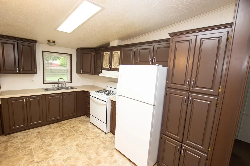 318 S East Street Cassopolis, MI 49031