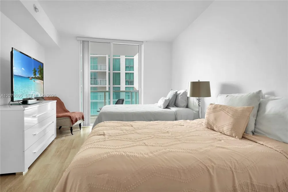 250 Sunny Isles Blvd #3-904 Sunny Isles Beach, FL 33160