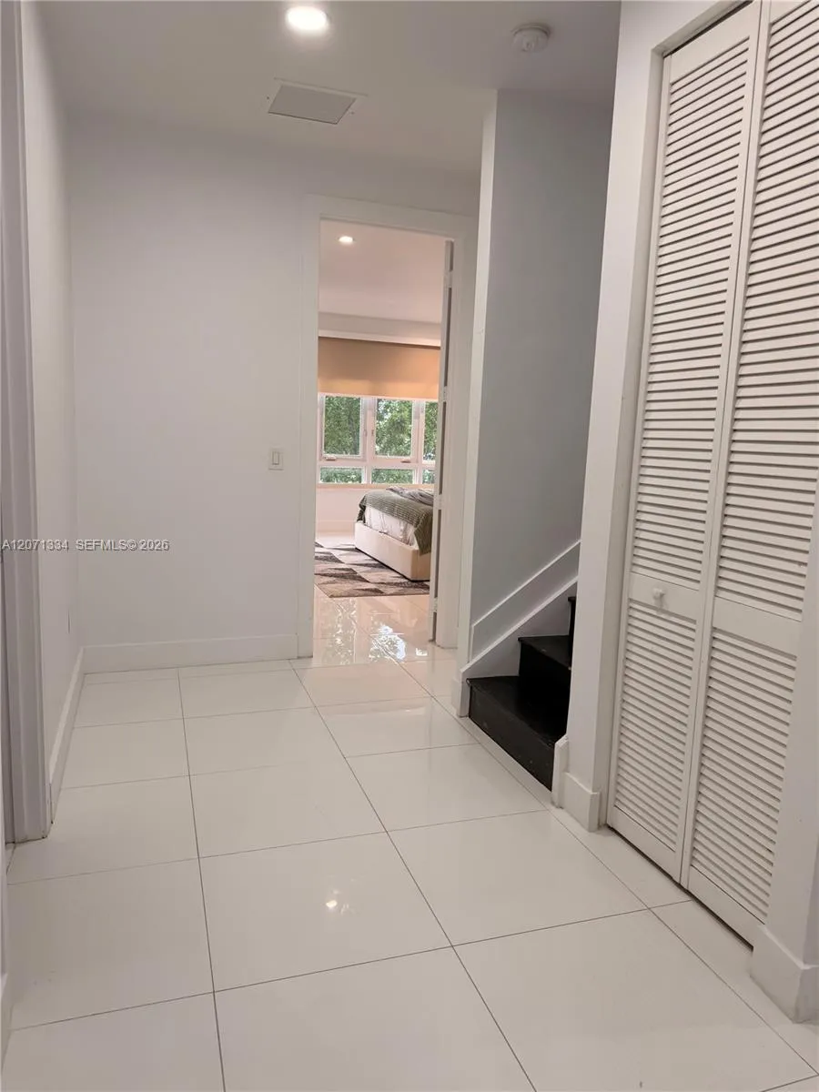 10330 NW 66 ST #10330 Doral, FL 33178
