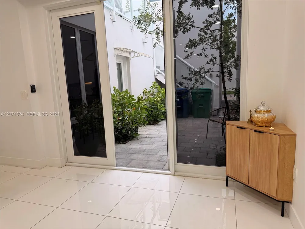 10330 NW 66 ST #10330 Doral, FL 33178