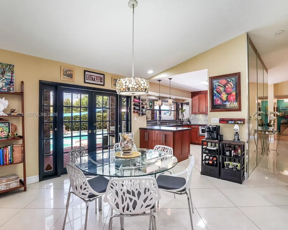 11723 SW 95th Ter Miami, FL 33186