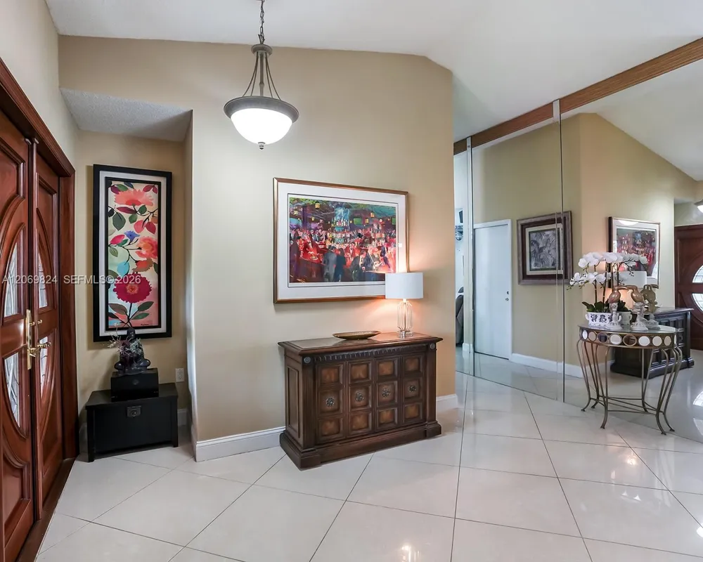 11723 SW 95th Ter Miami, FL 33186