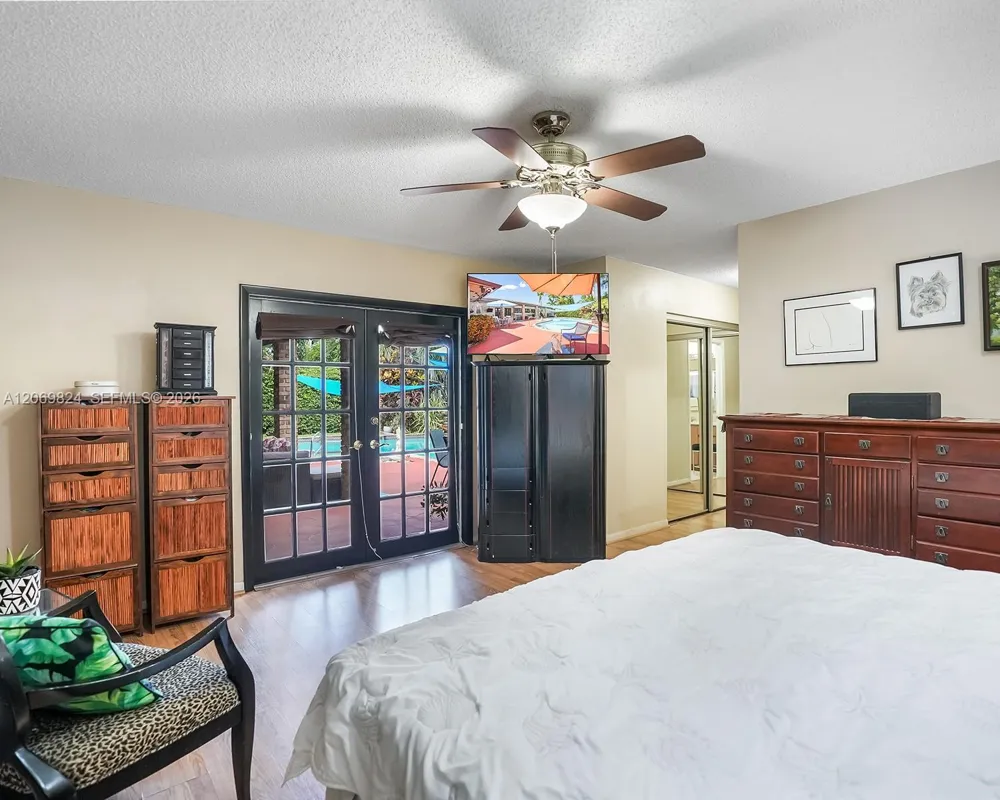 11723 SW 95th Ter Miami, FL 33186