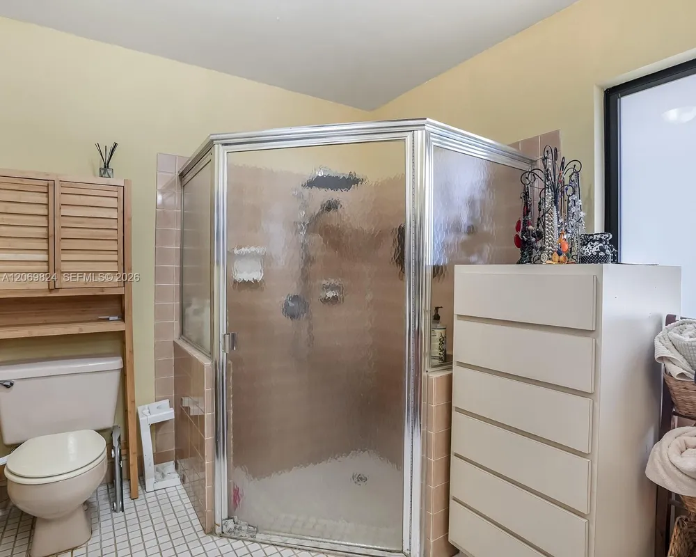 11723 SW 95th Ter Miami, FL 33186