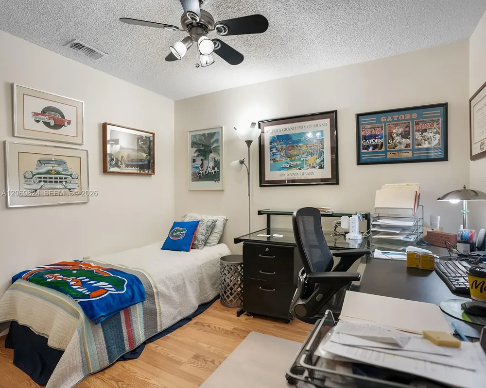 11723 SW 95th Ter Miami, FL 33186