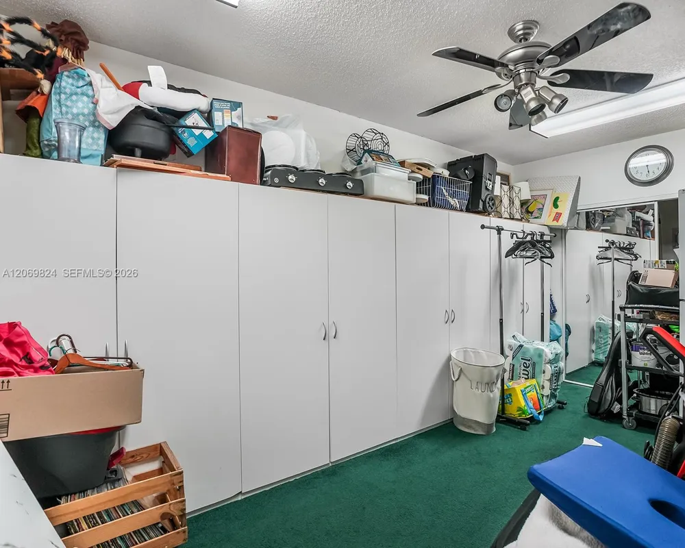 11723 SW 95th Ter Miami, FL 33186