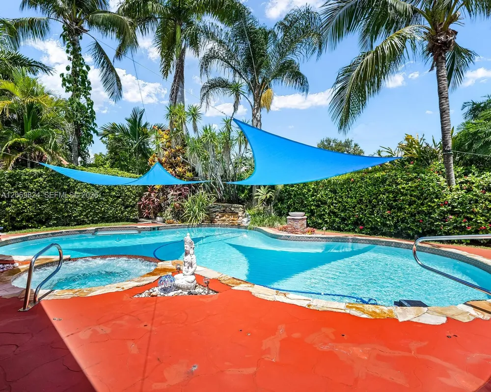 11723 SW 95th Ter Miami, FL 33186