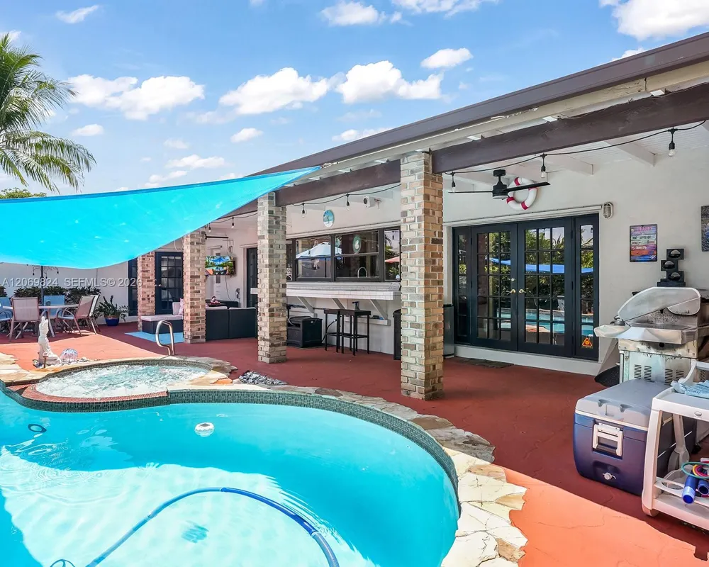 11723 SW 95th Ter Miami, FL 33186