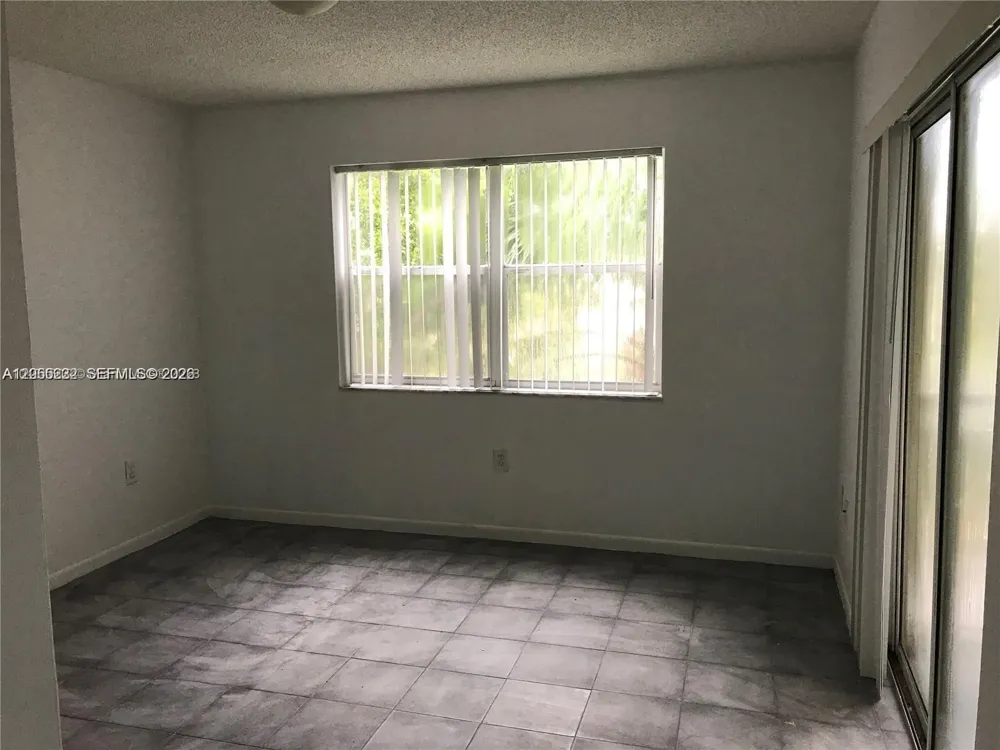 8580 SW 212th St #307 Cutler Bay, FL 33189