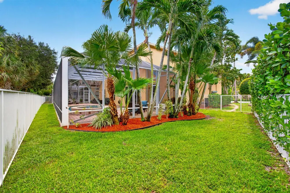 1183 Canyon Way Wellington, FL 33414