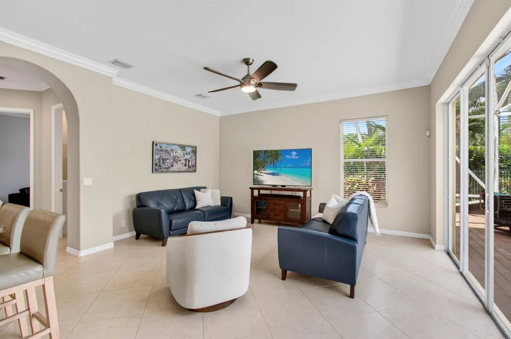 1183 Canyon Way Wellington, FL 33414