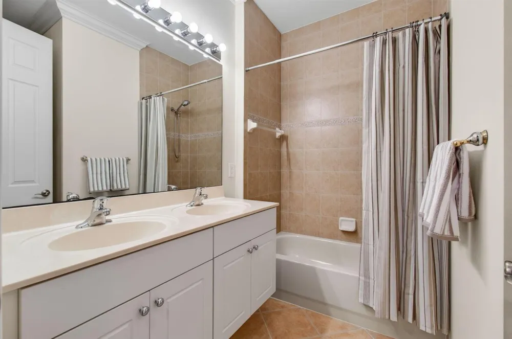 1183 Canyon Way Wellington, FL 33414