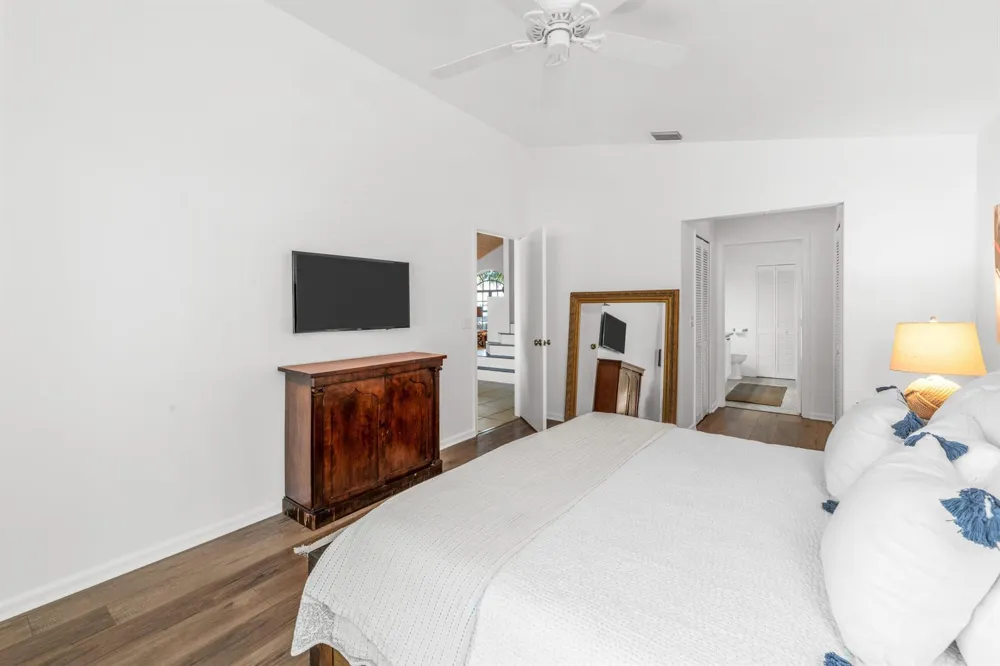 2650 Fairway Cove Court Wellington, FL 33414