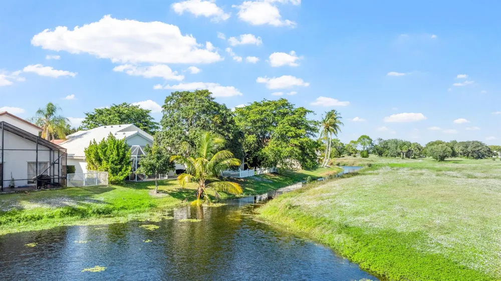 2650 Fairway Cove Court Wellington, FL 33414