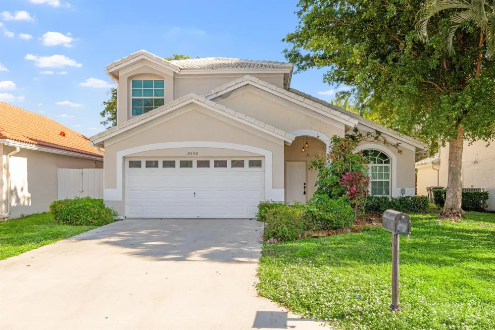 2650 Fairway Cove Court Wellington, FL 33414