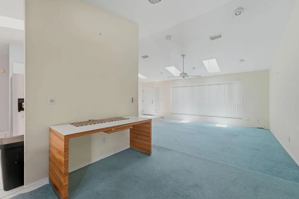 433 12th Street SE Vero Beach, FL 32962