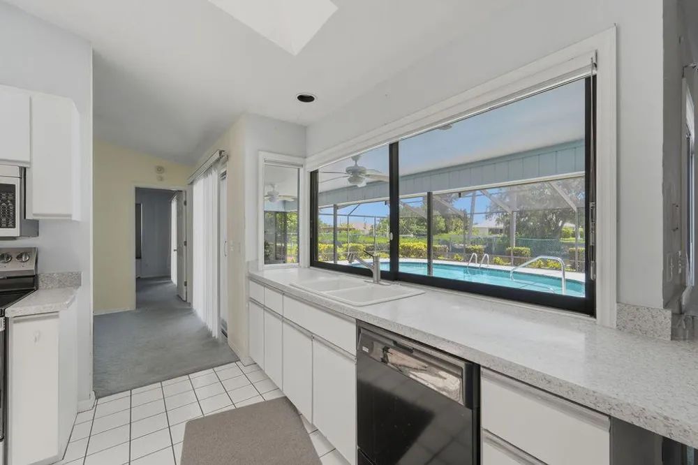 433 12th Street SE Vero Beach, FL 32962