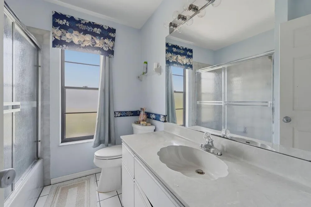 433 12th Street SE Vero Beach, FL 32962